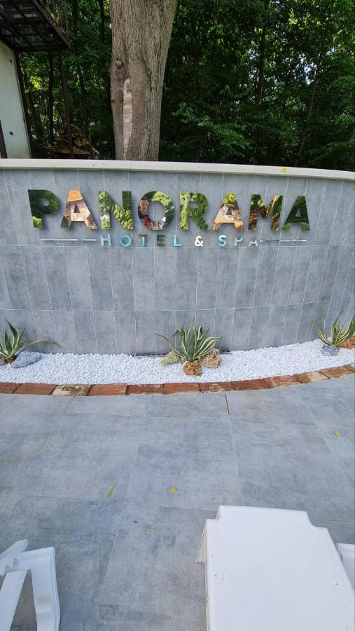 Panorama Hotel & Spa Černivci Esterno foto