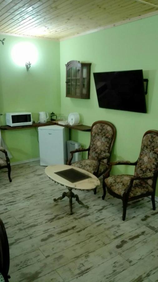 Panorama Hotel & Spa Černivci Esterno foto